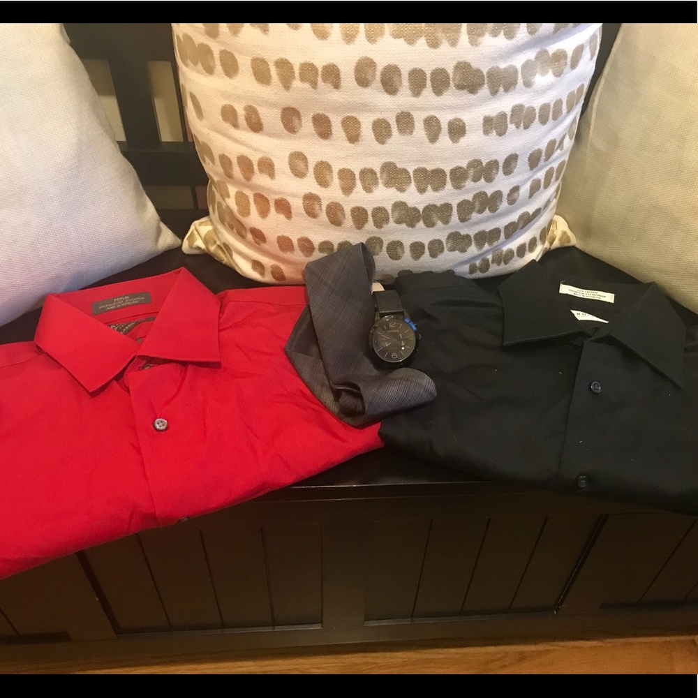 Great Bundle Two New Dressy Button ups